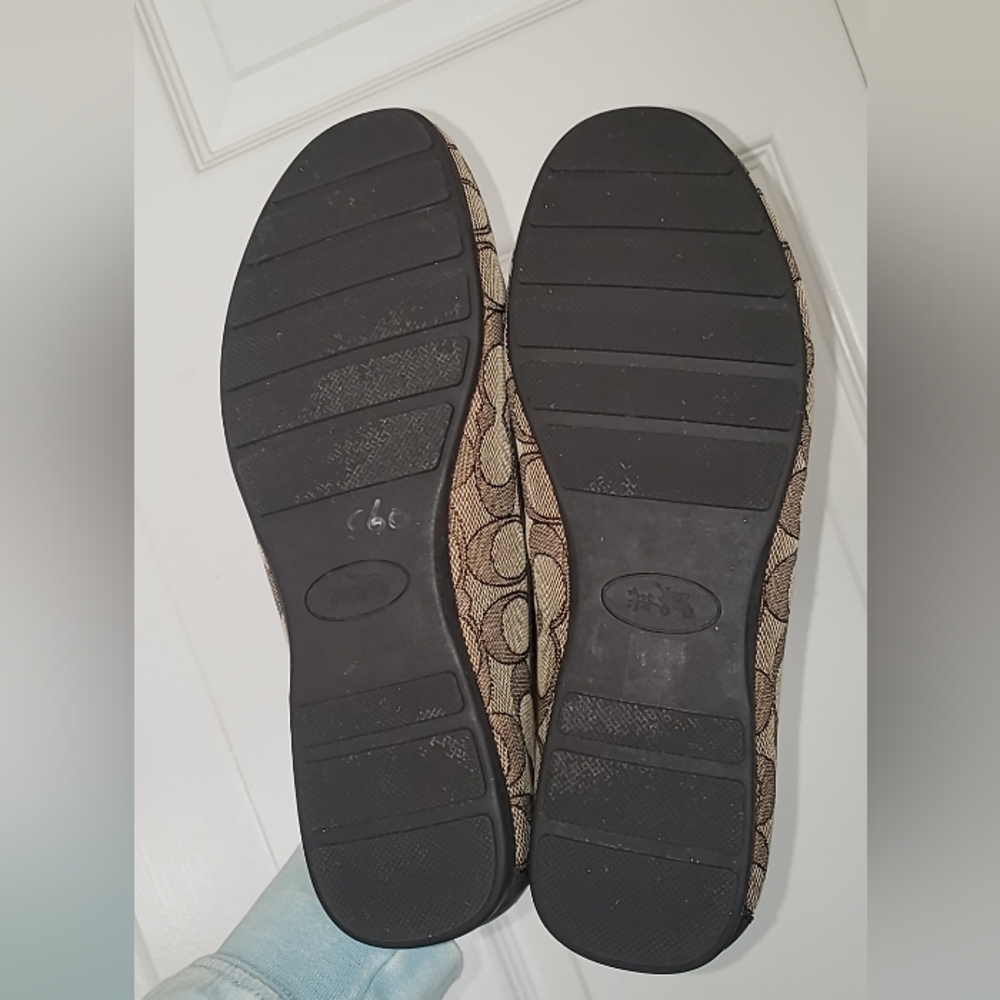 Coach Shoes - Picture 3 of 3